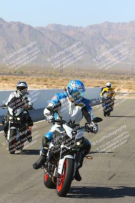 media/Apr-10-2022-SoCal Trackdays (Sun) [[f104b12566]]/Around the Pits/